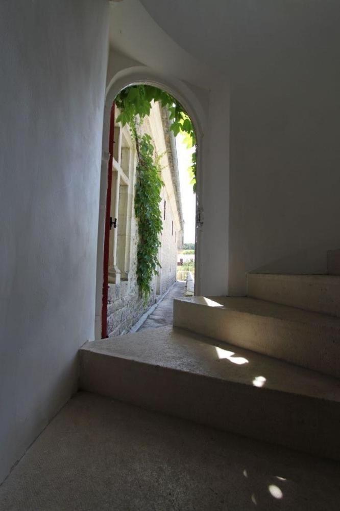 Le Prieure De Buffon Bed & Breakfast Exterior photo