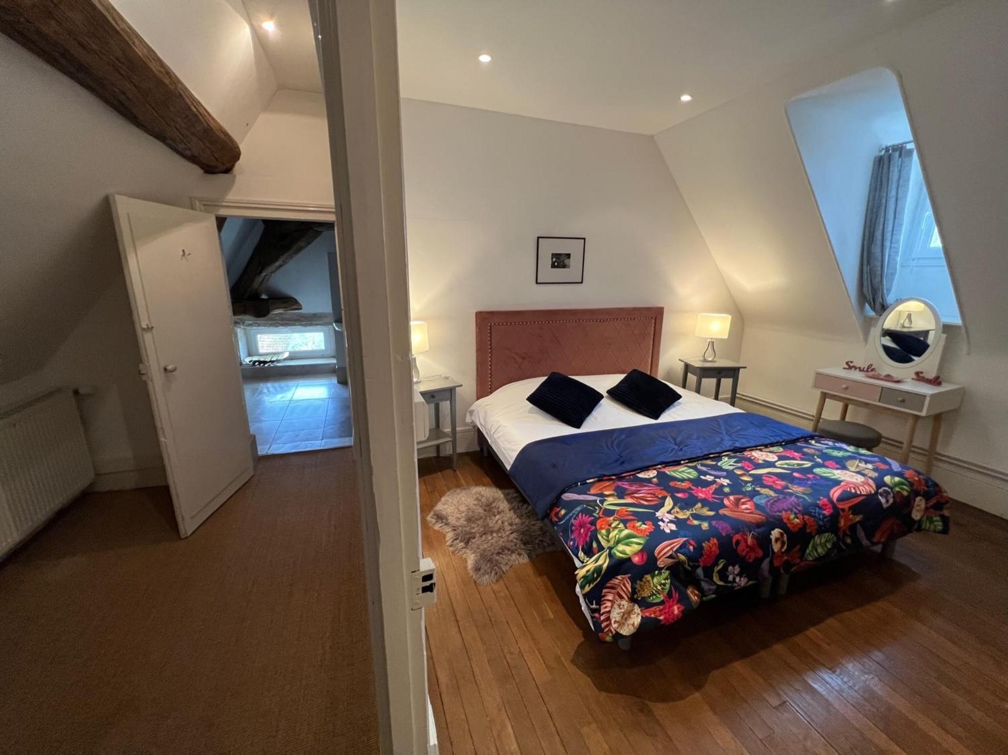 Le Prieure De Buffon Bed & Breakfast Room photo